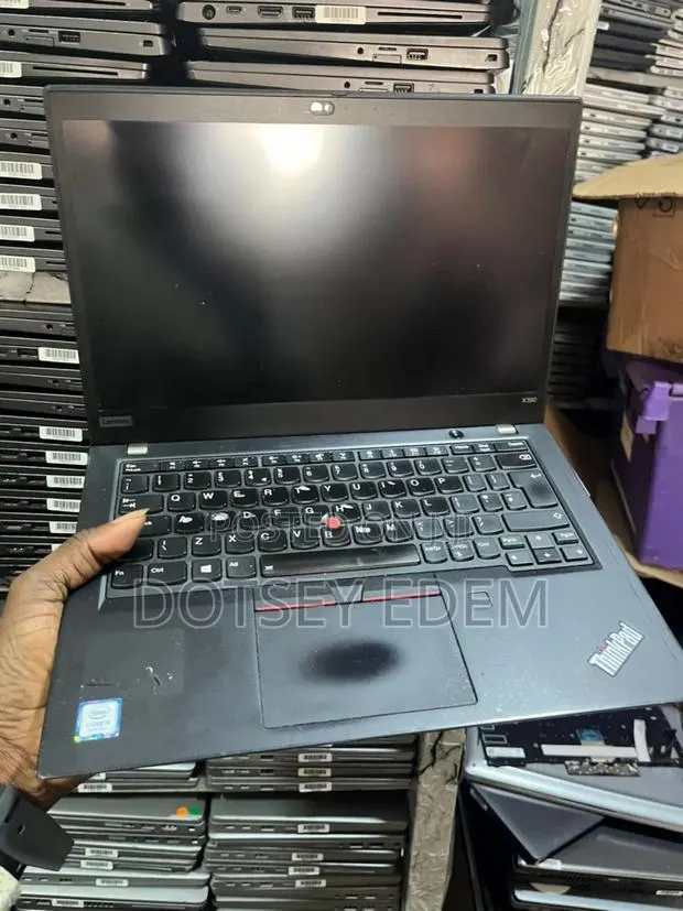 Laptop Lenovo ThinkPad X390 8GB Intel Core i5 SSD 256GB · Photo 1