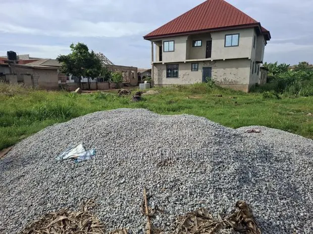 Half Plot of Land for Sale in Santasi Anyinam · Photo 1