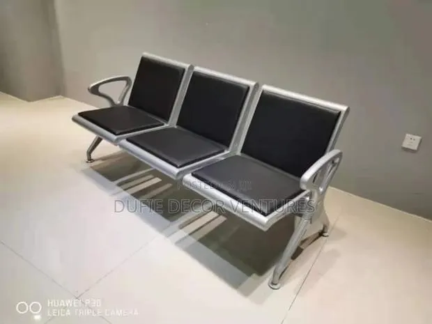 Waiting Chair · Photo 1
