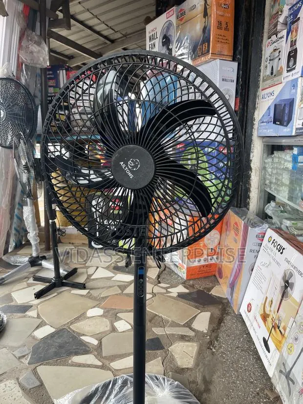 Ailyons 18” Remote Stand Fan · Photo 1