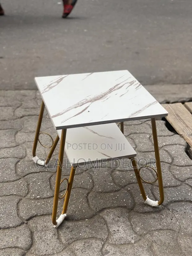 Coffee Table · Photo 1