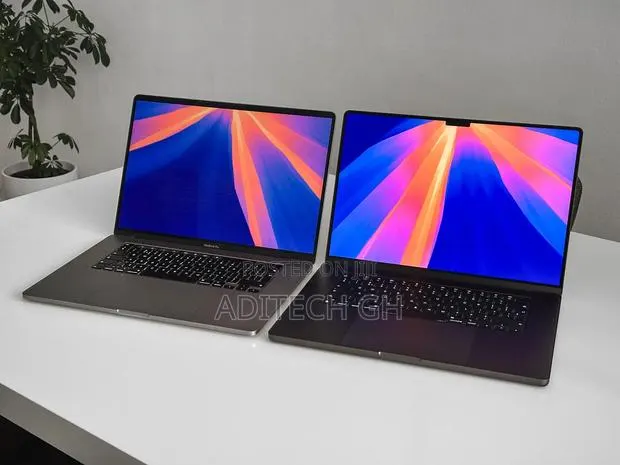 New Apple MacBook Pro 2024 M4 Max 16-inch 48GB Apple M4 Max SSD 1T · Photo 1