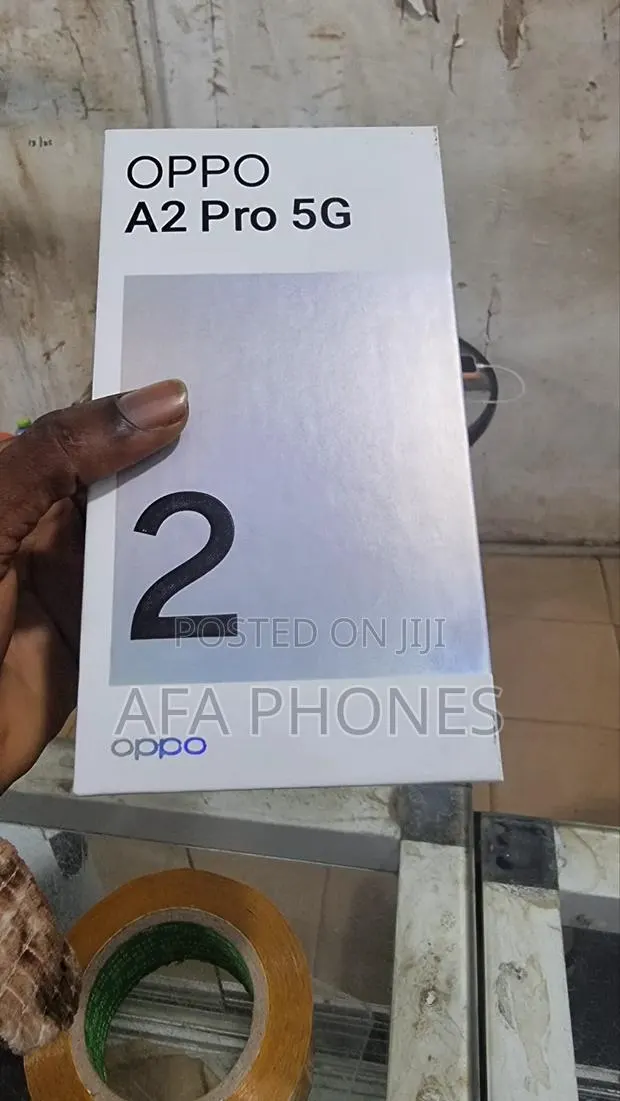 New Oppo A2 Pro 256 GB Gray · Photo 1