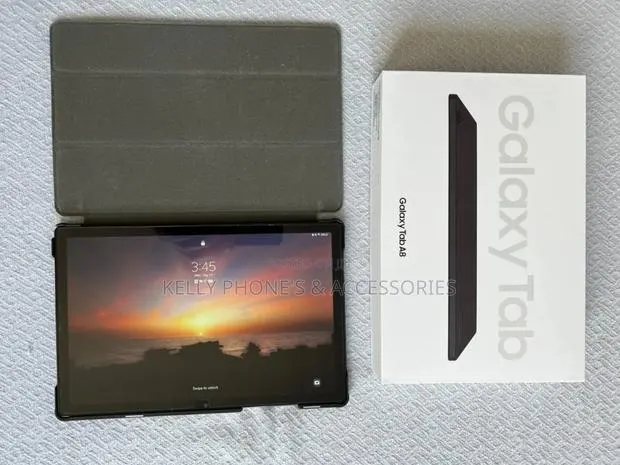 New Samsung Galaxy Tab A8 10.5 2021 64 GB Black · Photo 1