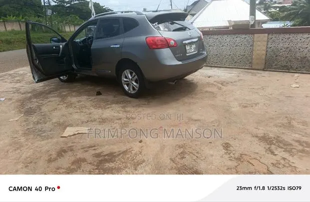Nissan Rogue 2012 Gray · Photo 1