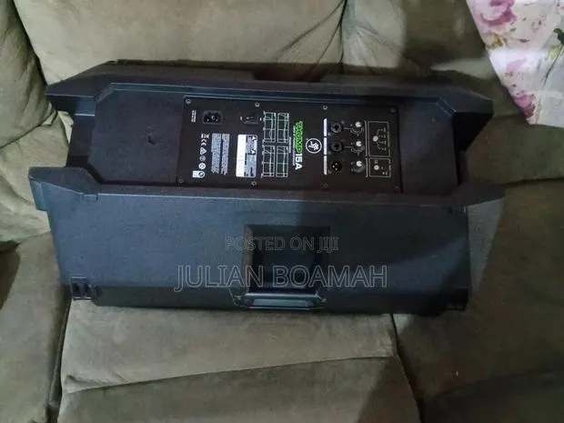Mackie Active Speaker · Photo 1