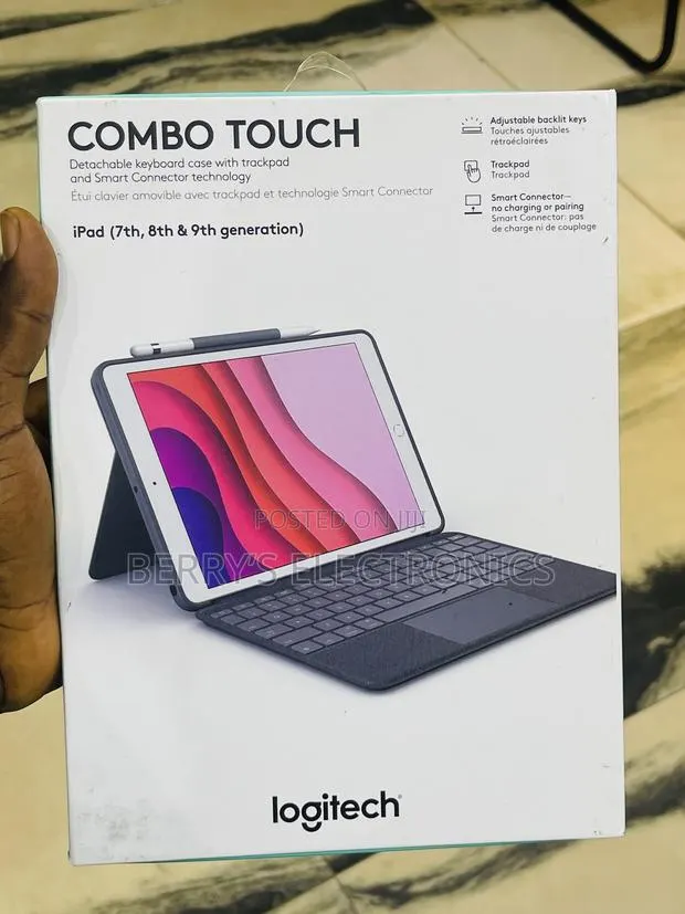 Logitech iPad 7,8 And 9th Gen.Keyboard · Photo 1
