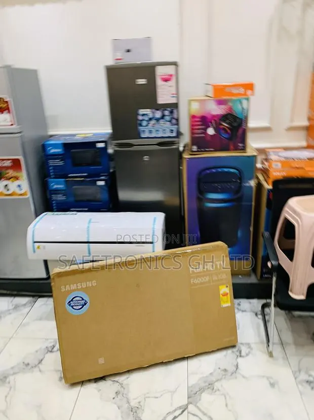 Premium Samsung 43'' Led Ua43f6000f FHD Smart Satellite Television · Photo 1