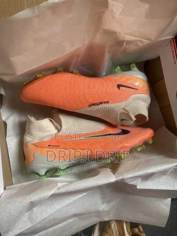 Nike Phantom Anglet Boot · Photo 1