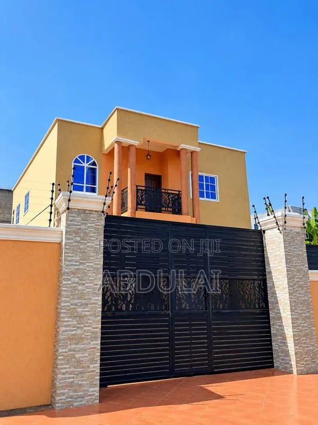 Furnished 4bdrm Bungalow in Abu Abdulai, Kwabenya for sale · Photo 1
