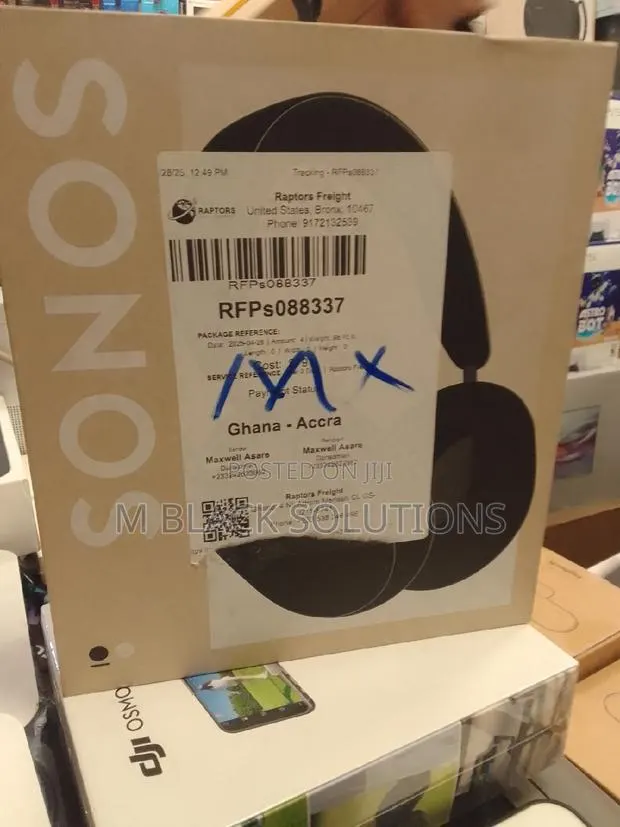 Sonos Ace Black Wireless Noise Cancellation Headphones · Photo 1