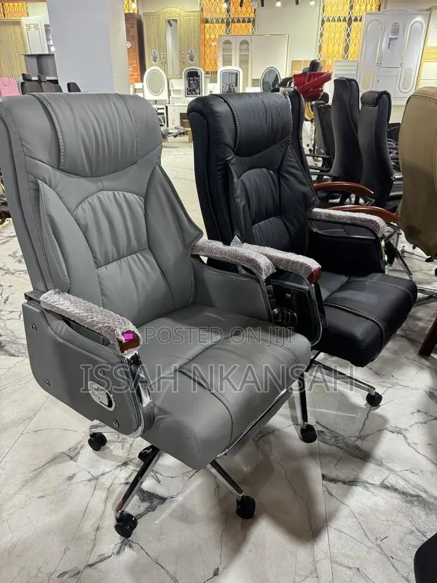 CEO Executive Chair · Photo 1