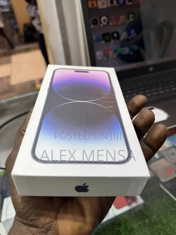 Apple iPhone 14 Pro Max 128 GB Purple · Photo 1