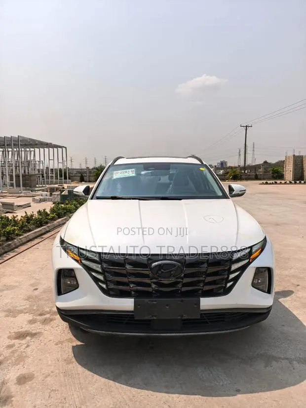 Hyundai Tucson SEL 2022 White · Photo 1