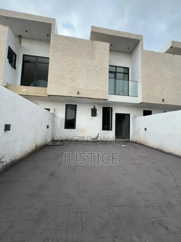 2bdrm Duplex in School Junction, East Legon for rent · Photo 1