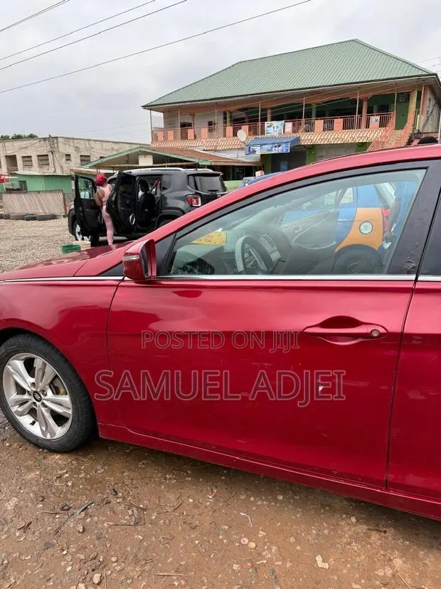 Hyundai Sonata 2013 Red · Photo 1