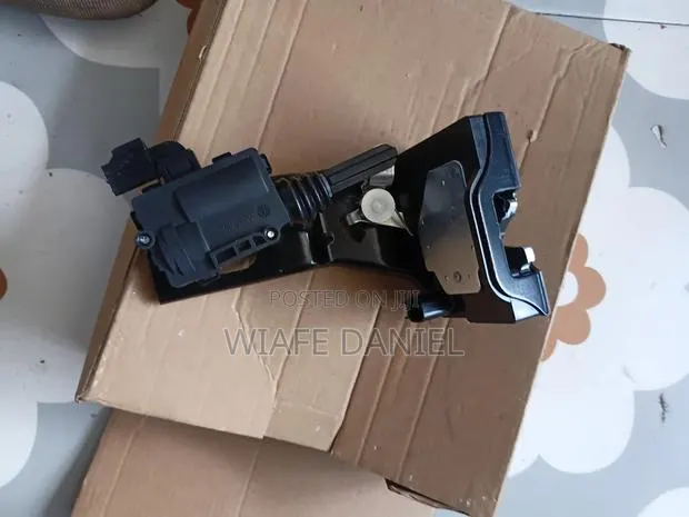 Ford Escpe 2008 Boot Lock · Photo 1