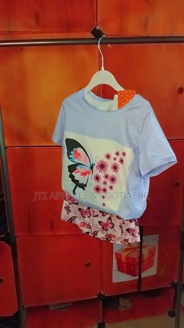 Clothes for Kids · Photo 1