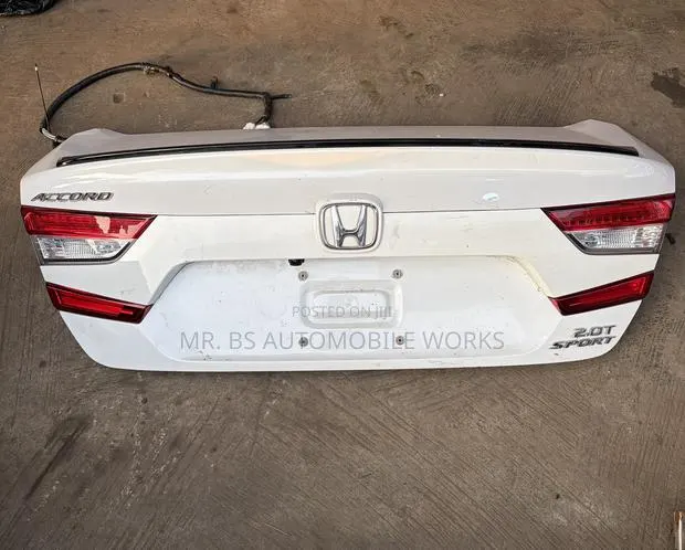 Honda Accord Boot 2018-2022 · Photo 1