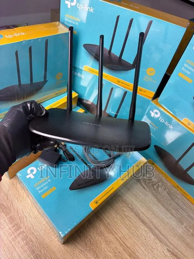 Tp -Link Router · Photo 1