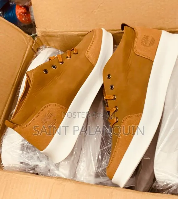 Casual Wear Timberland · Photo 1
