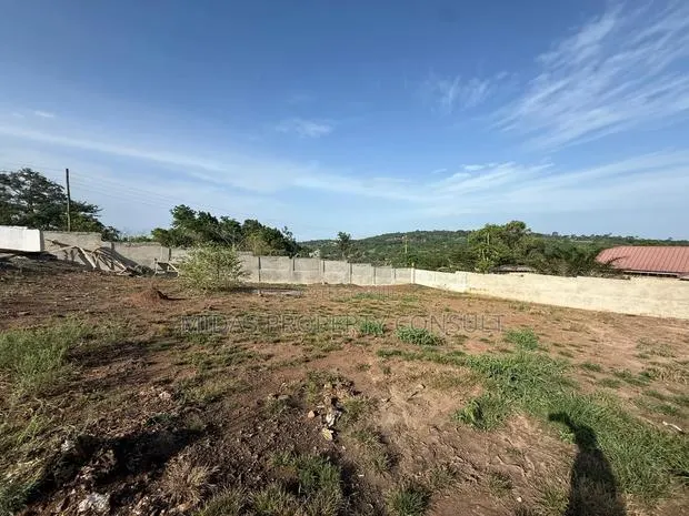Registered Plot of Land for Sale 100×125ft at Peduase/Kitase · Photo 1