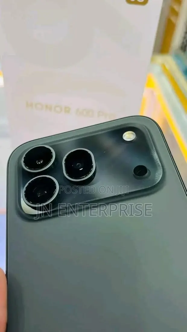 New Honor 600 Pro 256 GB Black · Photo 1
