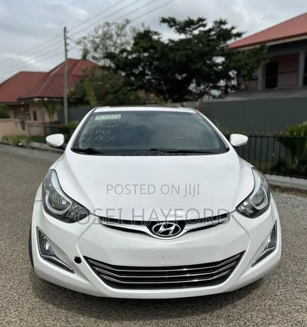 Hyundai Elantra 2014 White · Photo 1