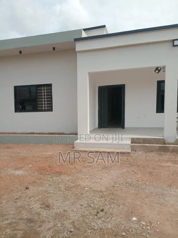 3bdrm House in Sam Properties, Opeikuma for sale · Photo 1