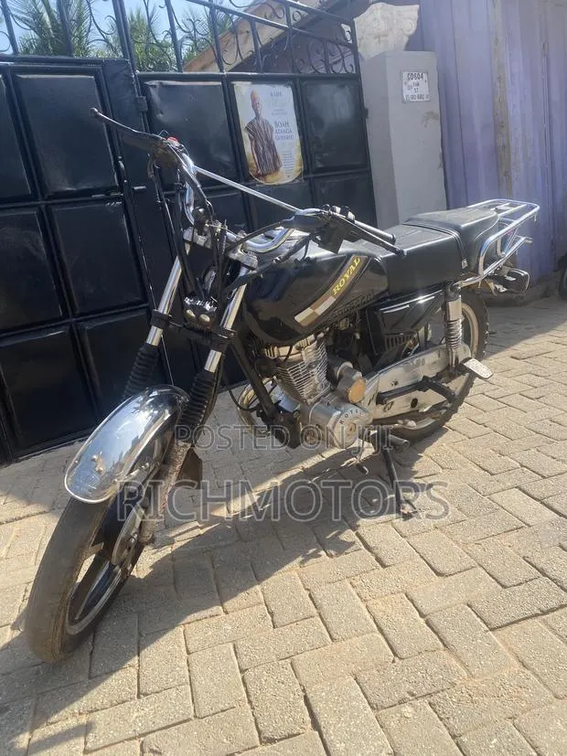 Royal RY125 2025 Black · Photo 1