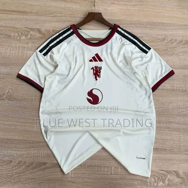 Manchester United 2026/2027 Away Jersey _ Manchester United 26/27 · Photo 1
