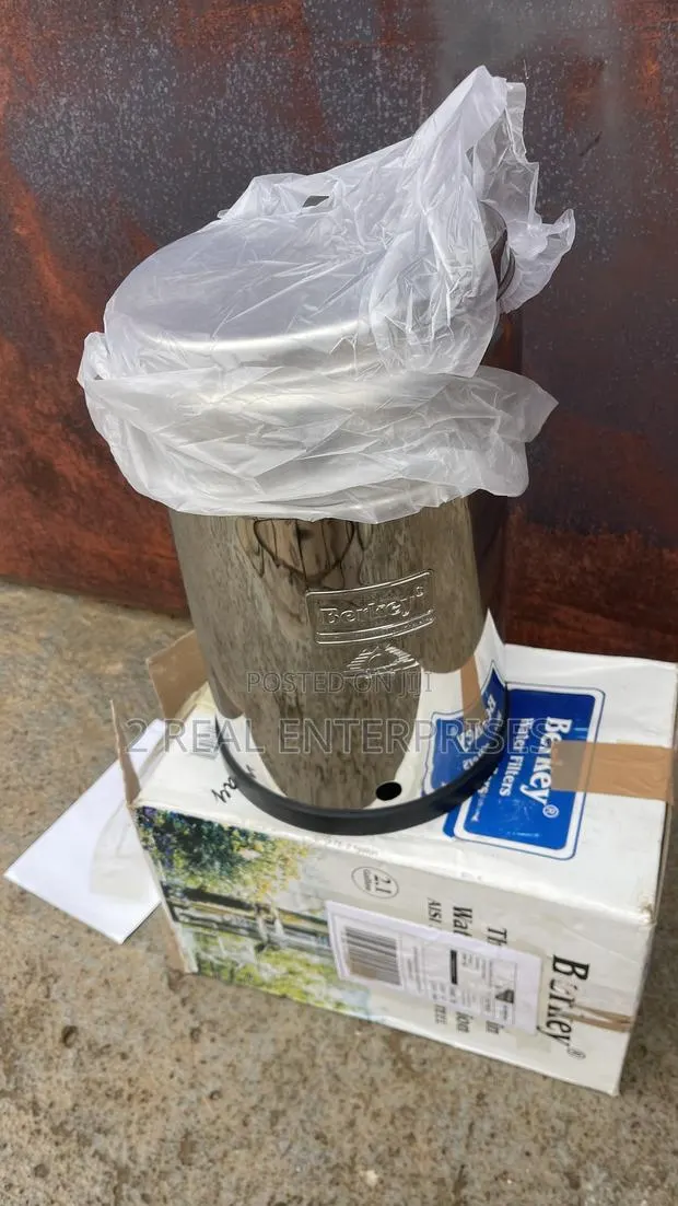Stainless Steel Countertop Water Filter · Photo 1