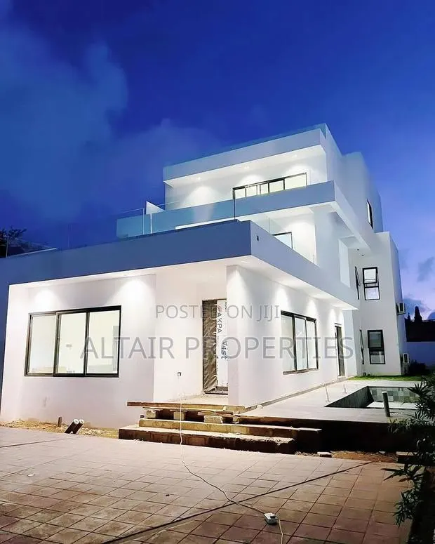 4bdrm House in Accra Metropolitan for sale · Photo 1