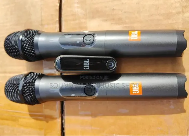JBL Wireless Two Microphone System With Dual-Channel Wireless Receiver · Photo 1