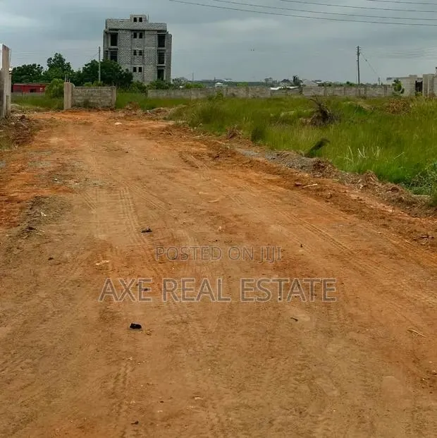 Nicely Developed Beach View Plots @ Prampram · Photo 1