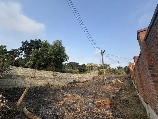 Land for Sale · Photo 1