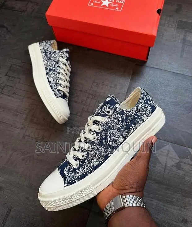 Chuck Taylor Original Converse · Photo 1