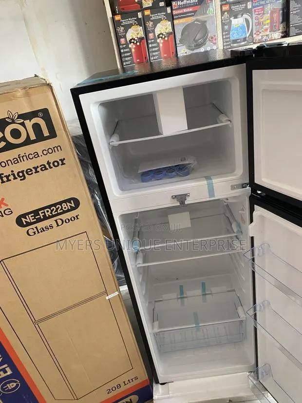 Fast Cooling Technology 208L Double Door Fridge · Photo 1