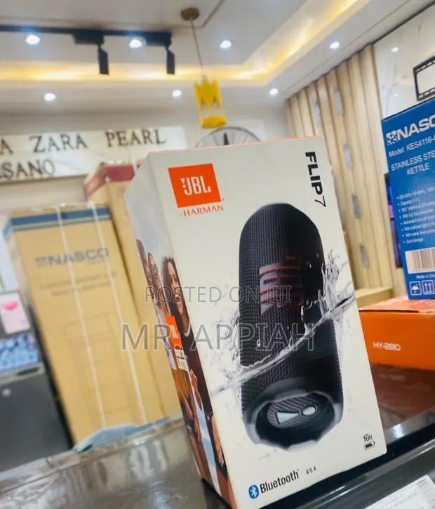 Premium JBL Flip 7 Portable Bluetooth Speaker · Photo 1