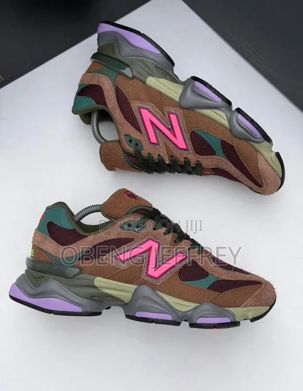 Original New Balance 9060 Rich Oak Burgundy · Photo 1