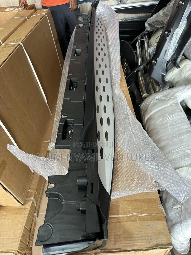 Mercedes Benz GLC 300 Parts · Photo 1