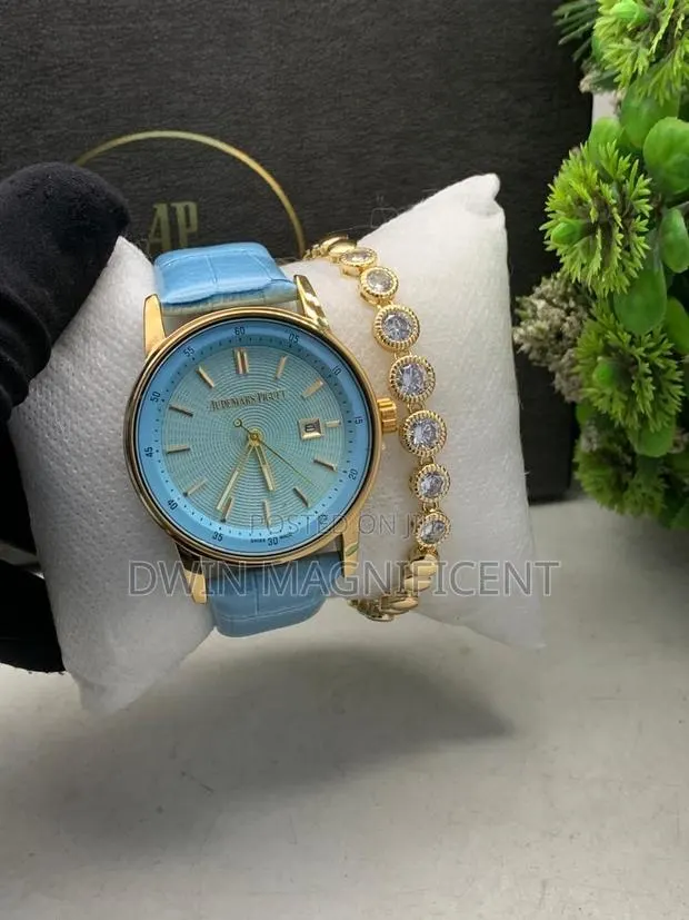 Audemars Piguet Code 11.59 With Bracelet · Photo 1