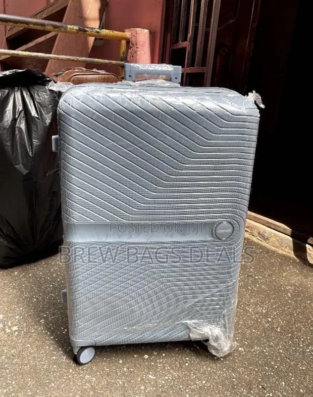 Concord Single Large Size Unbreakable Traveling Bag. · Photo 1