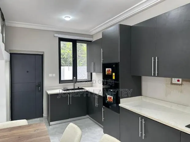 Furnished 4bdrm House in Joseph Lamptey, US Embassy Area for rent · Photo 1