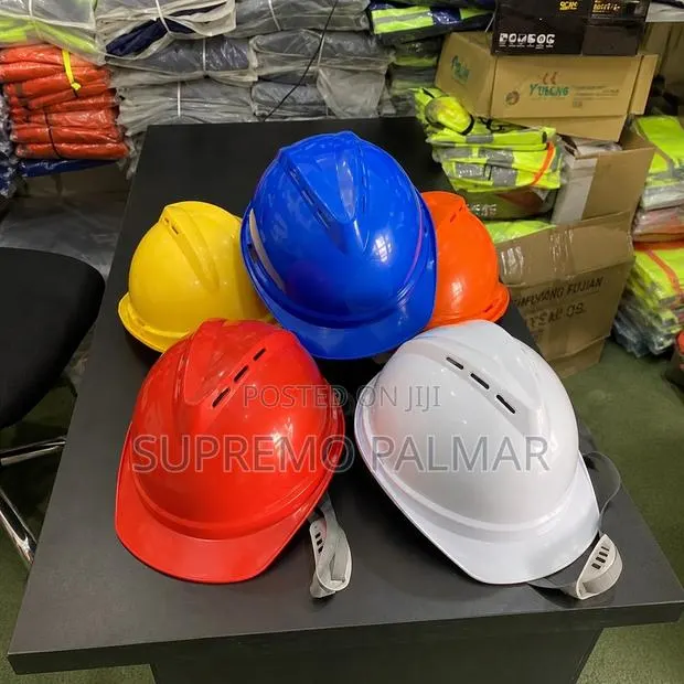 Vaultex Safety Helmet · Photo 1