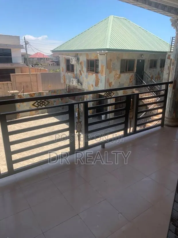 2bdrm Apartment in Sakumono for rent · Photo 1