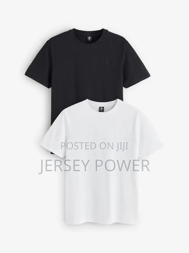 Heavy 100% Cotton Plain T-Shirt · Photo 1