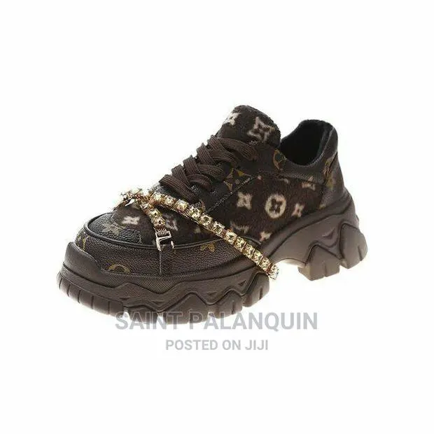 Louis Vuitton · Photo 1