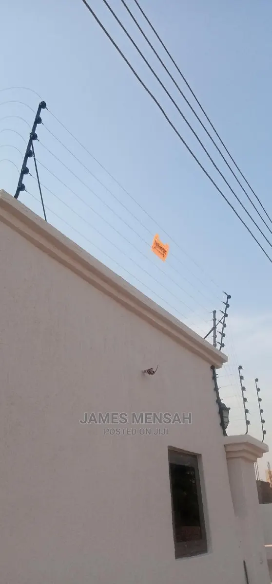 Electric Fencing · Photo 1