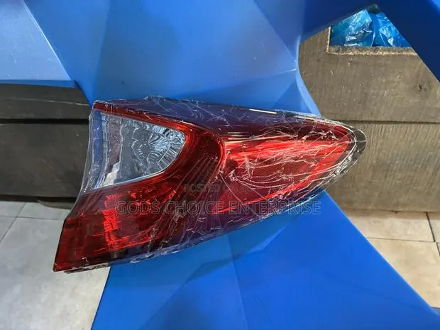 Taillights CHR 2018-2019-2020-2021 · Photo 1